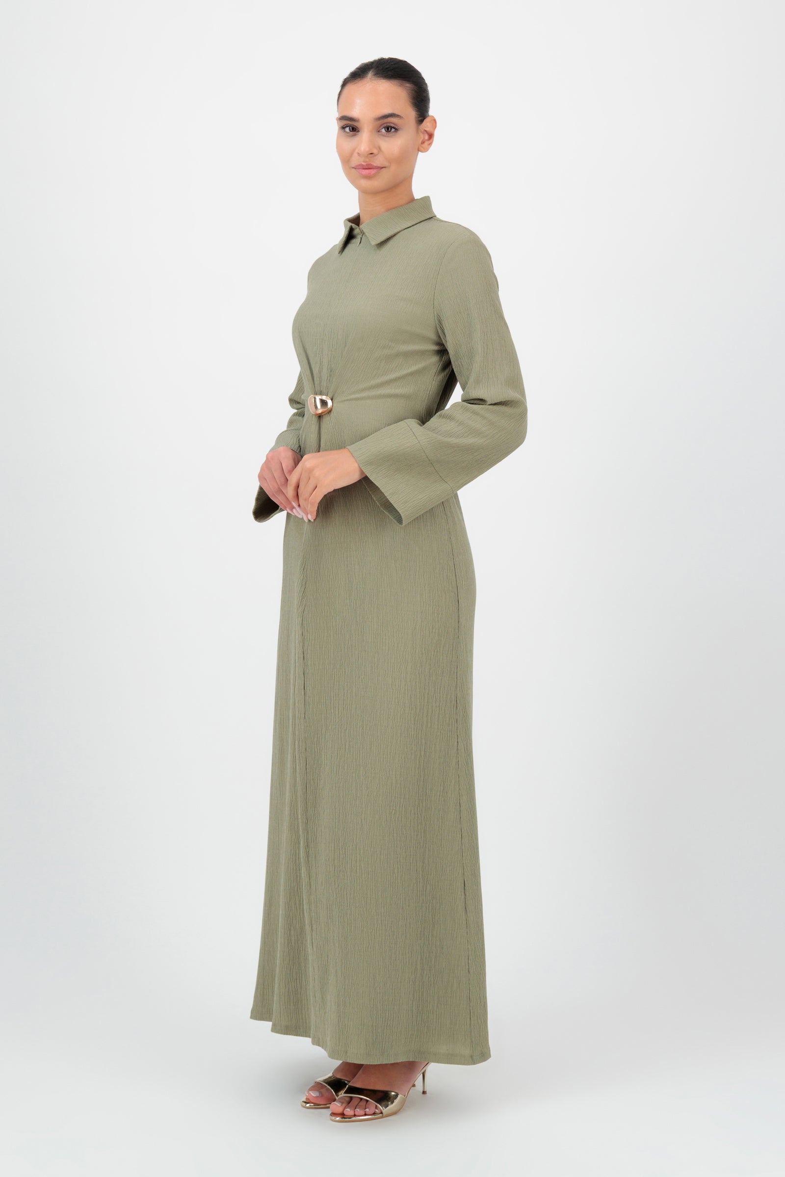 Gold Accent Half Zip Abaya - Pistachio