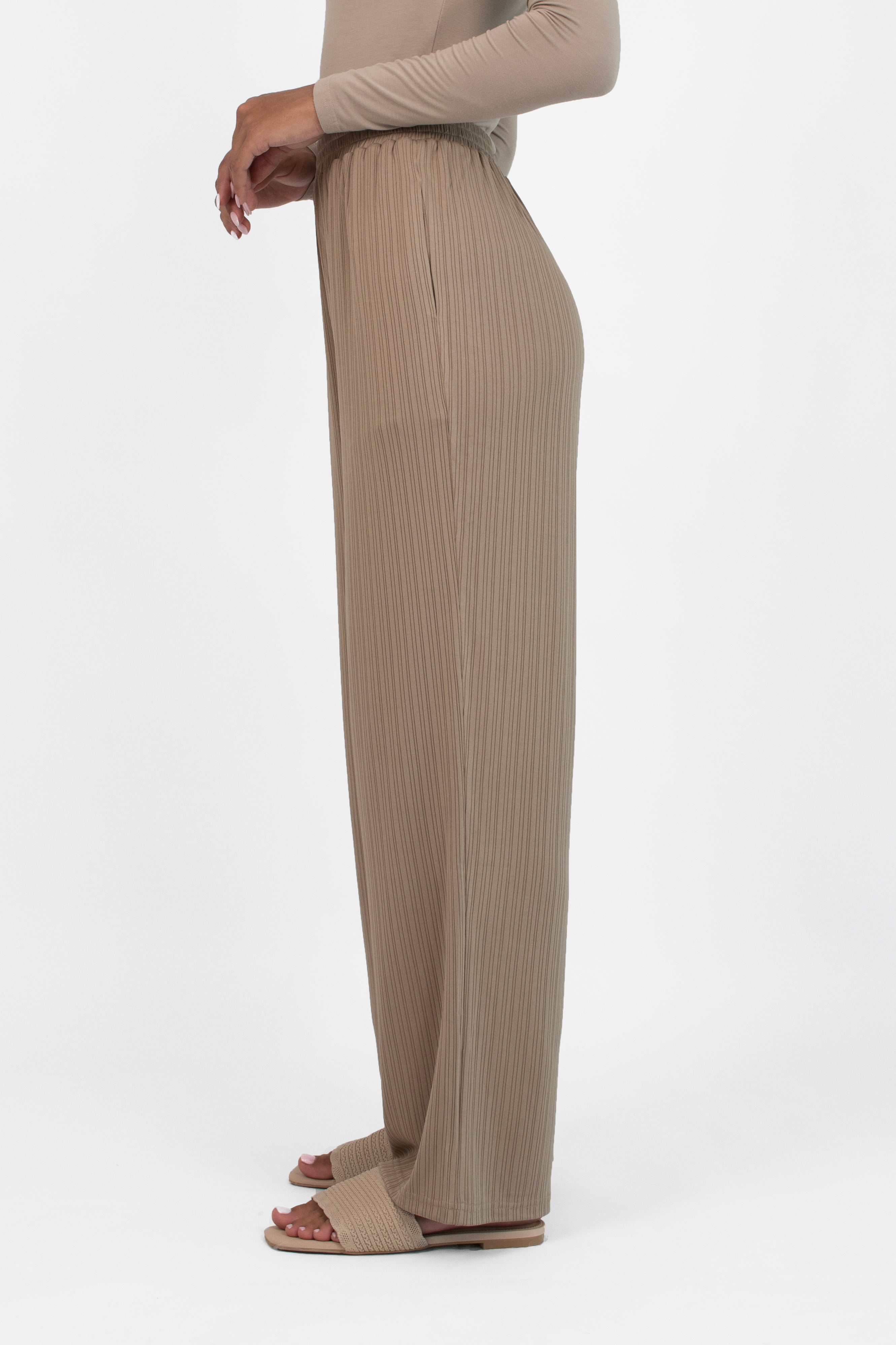 Ribbed Relaxed Fit Pants - Taupe