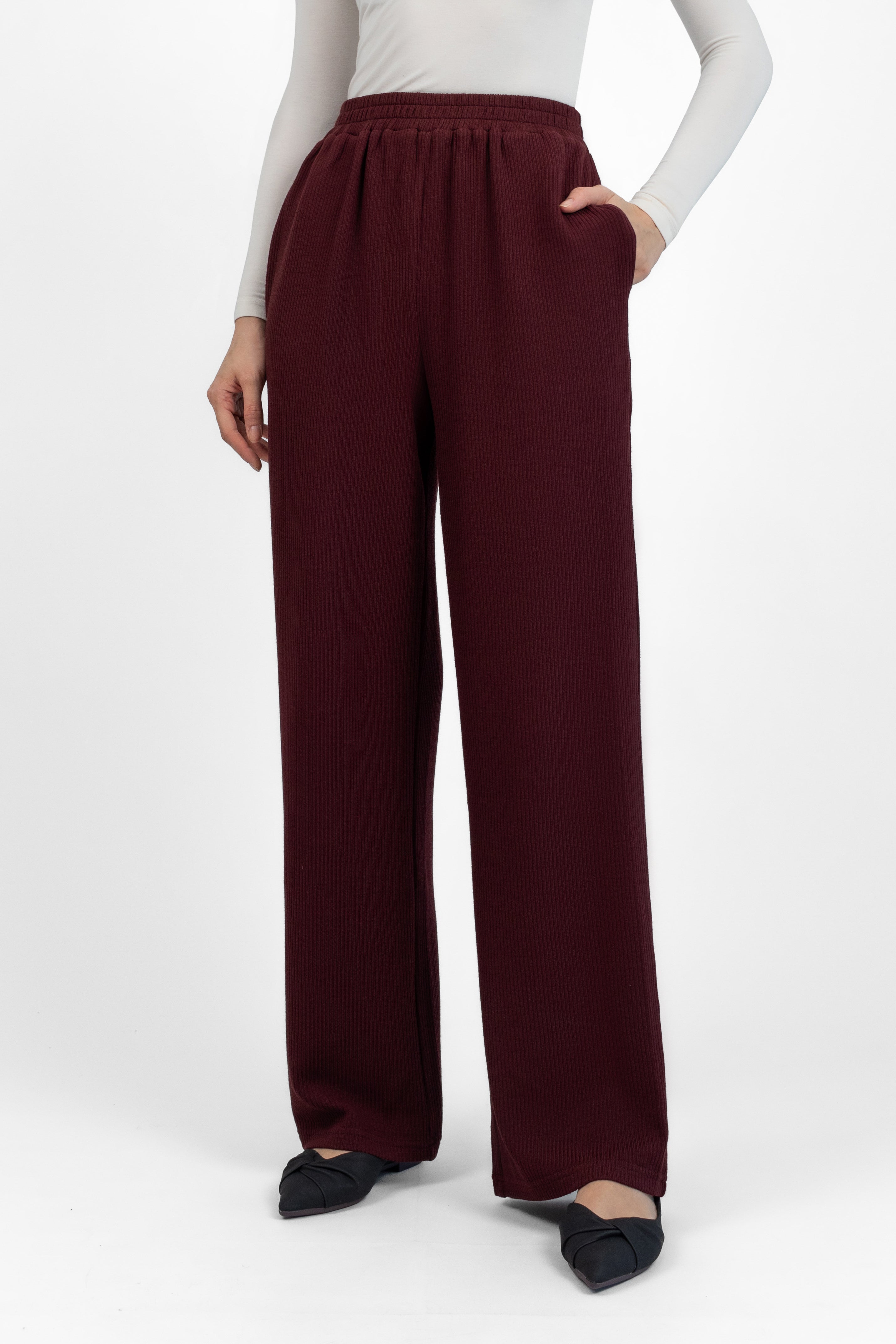 Knit Relaxed Fit Pants - Black Cherry