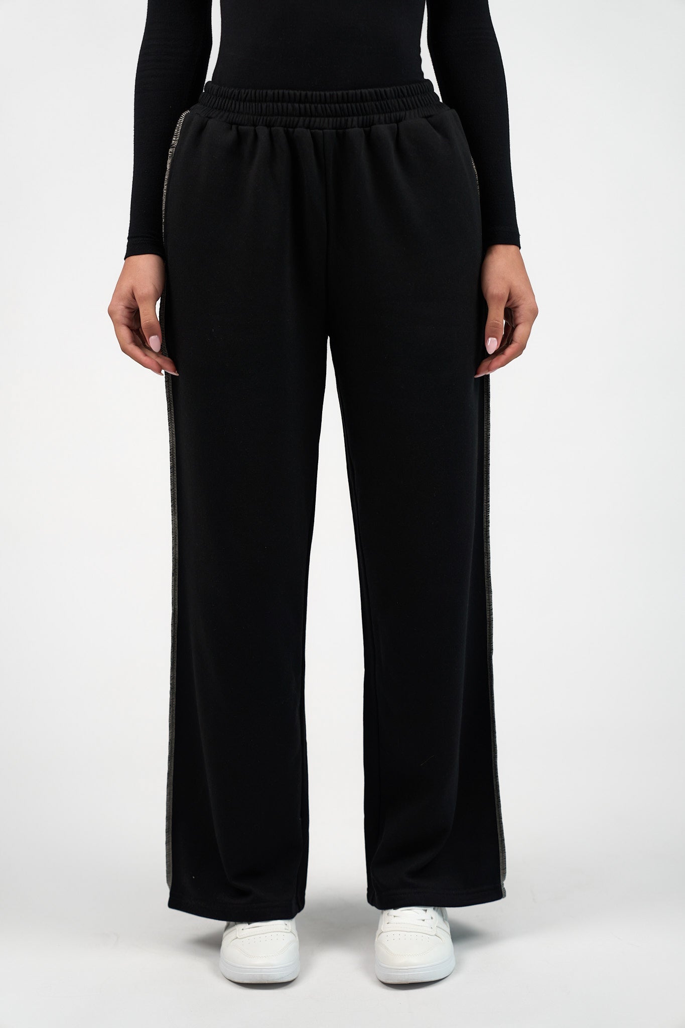 Contrast Stitch Straight Leg Jogger - Black