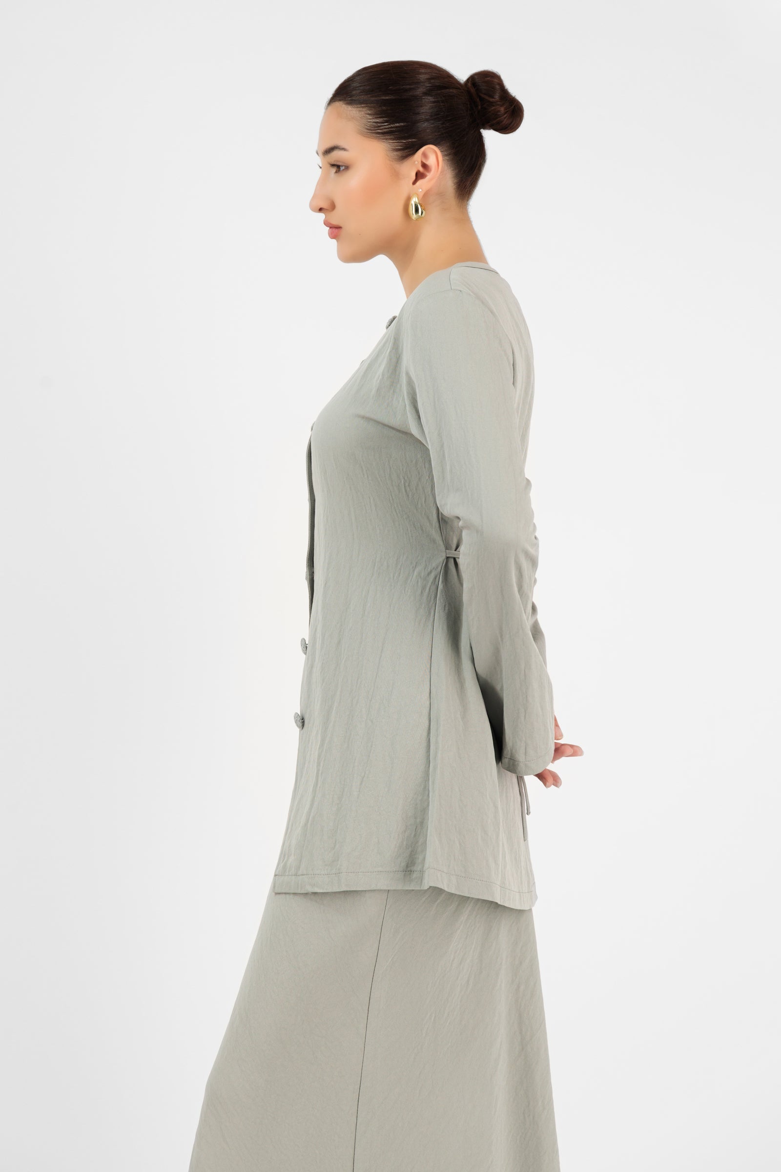 Tailored Vintage Lightweight Cardigan - Dewstone
