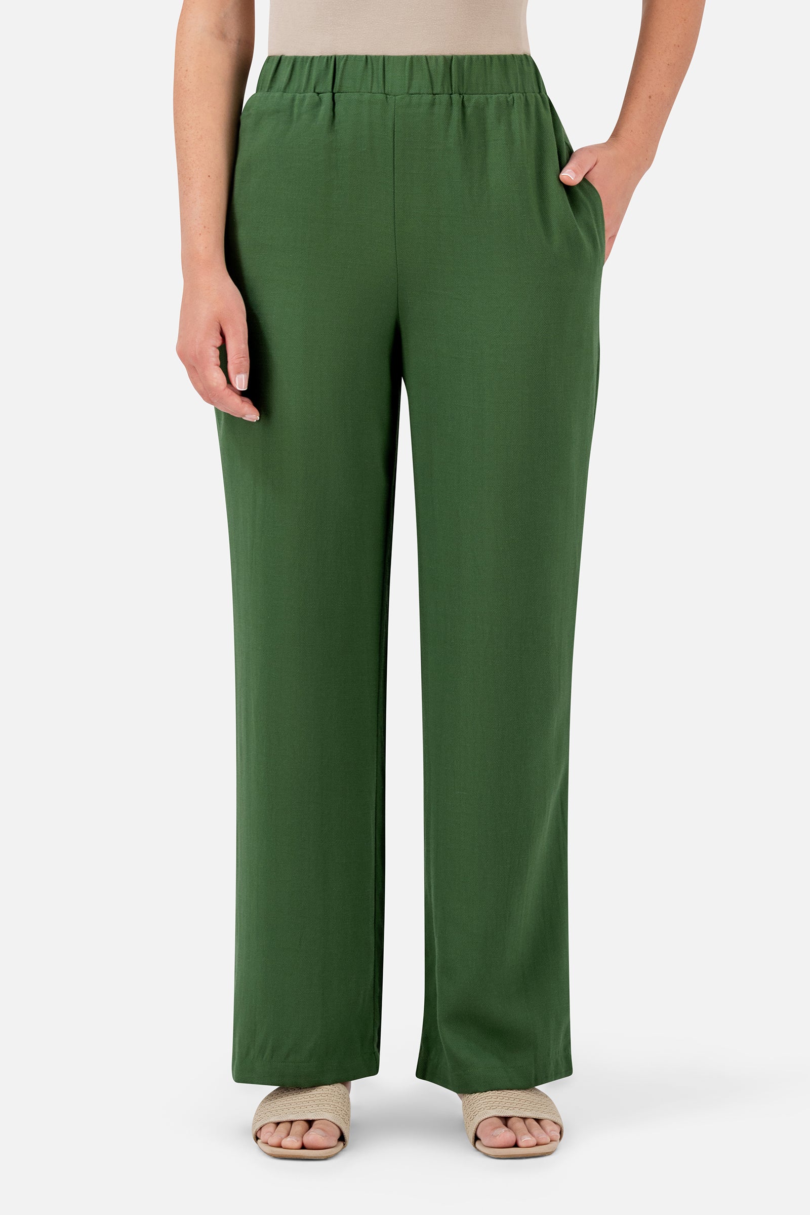 FARES Relaxed Fit Pants in Evergreen, comfortable pants for women with a loose silhouette, elasticated waist and practical side pockets.