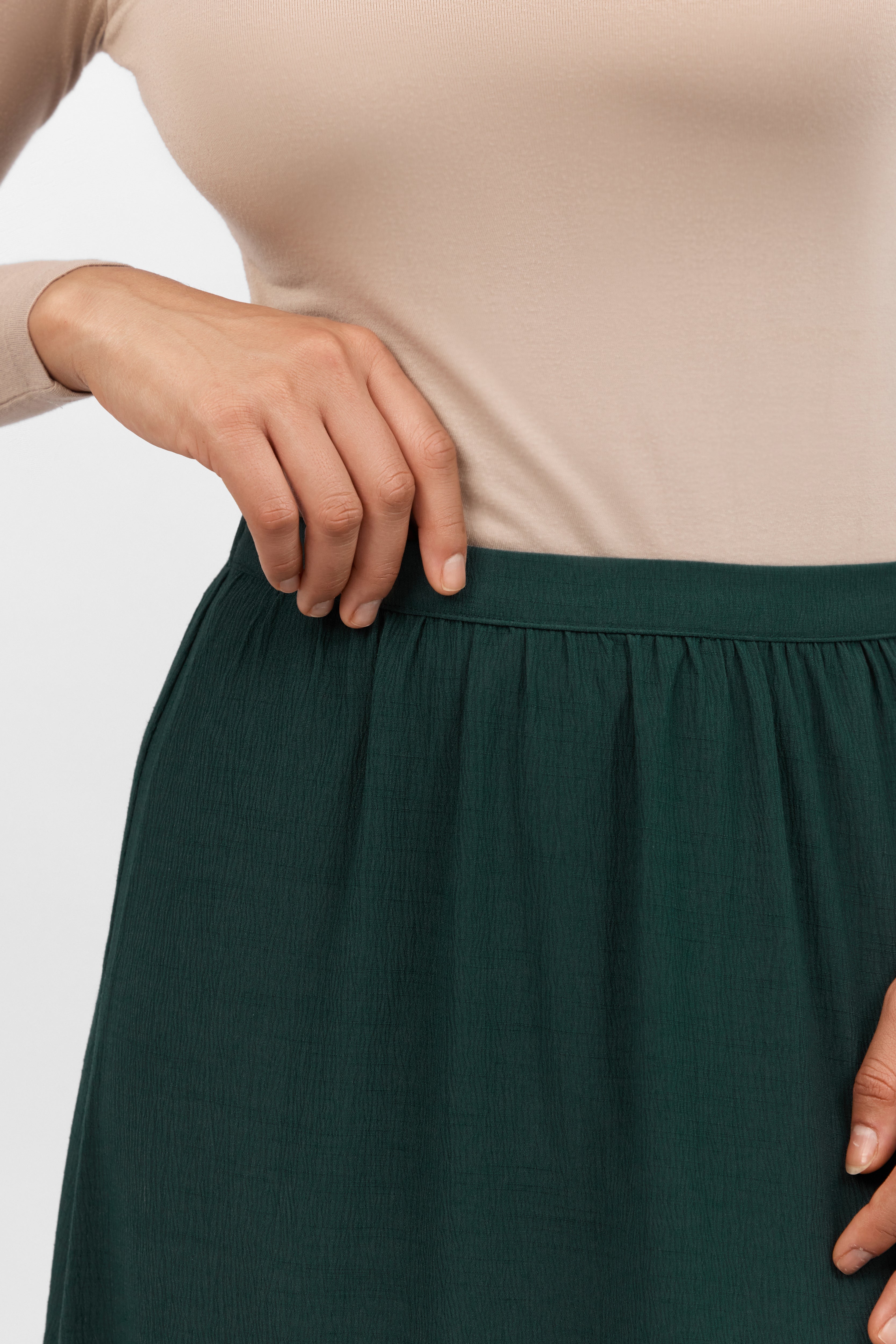 CA - Flowy Maxi Skirt - Emerald