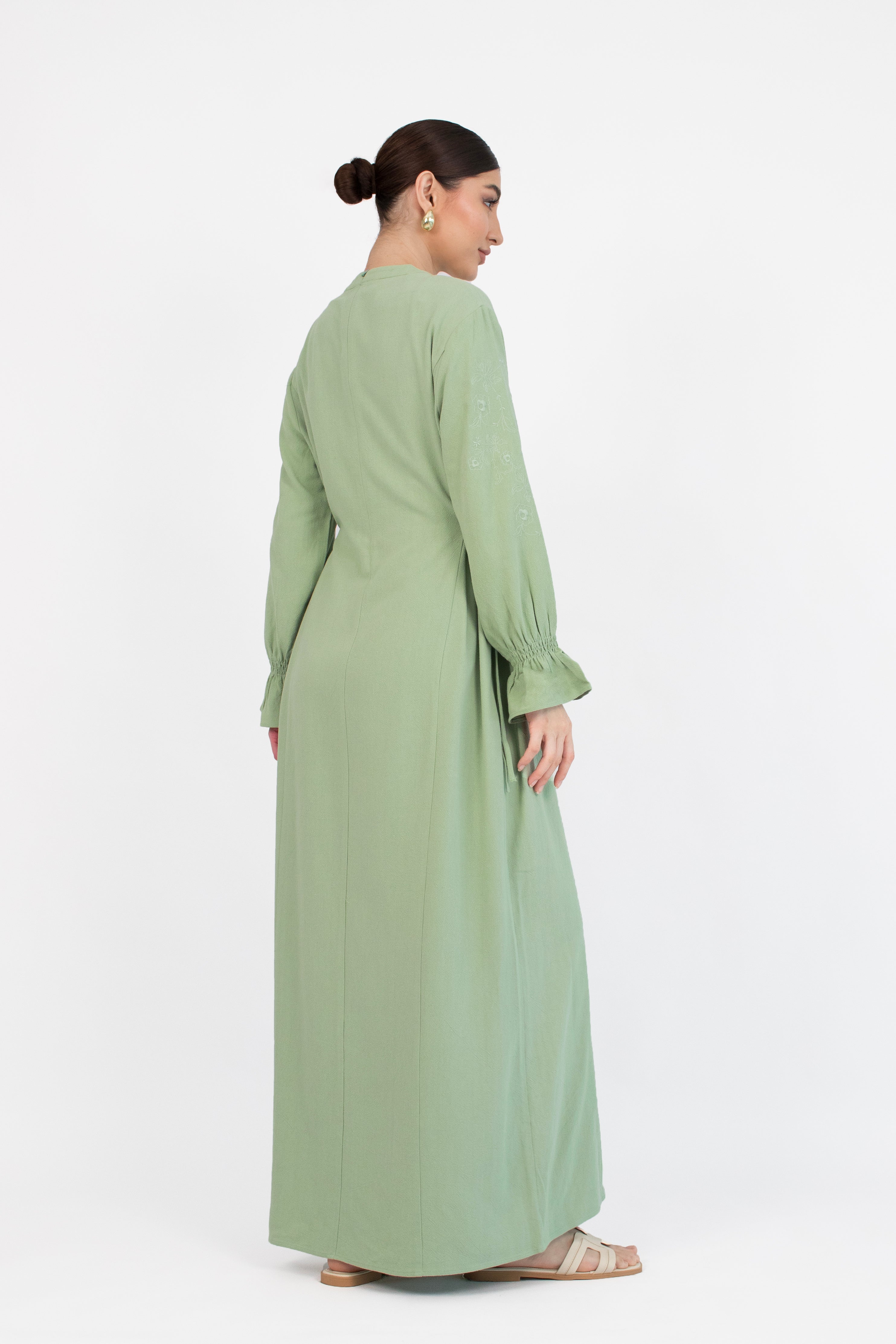 AE - Embroidered Sleeve Dress - Pistachio