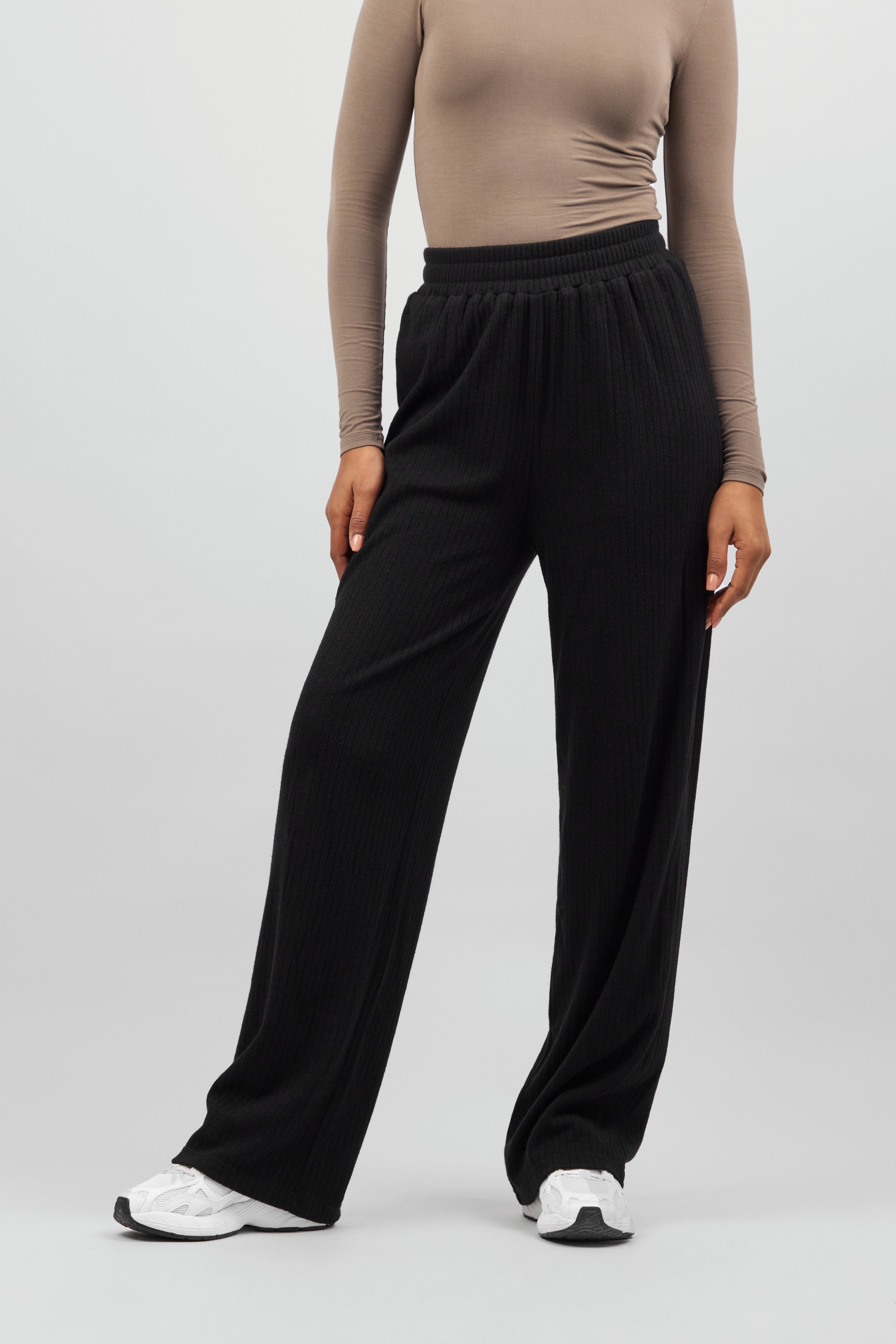 CA - Knit Relaxed Fit Pants - Black