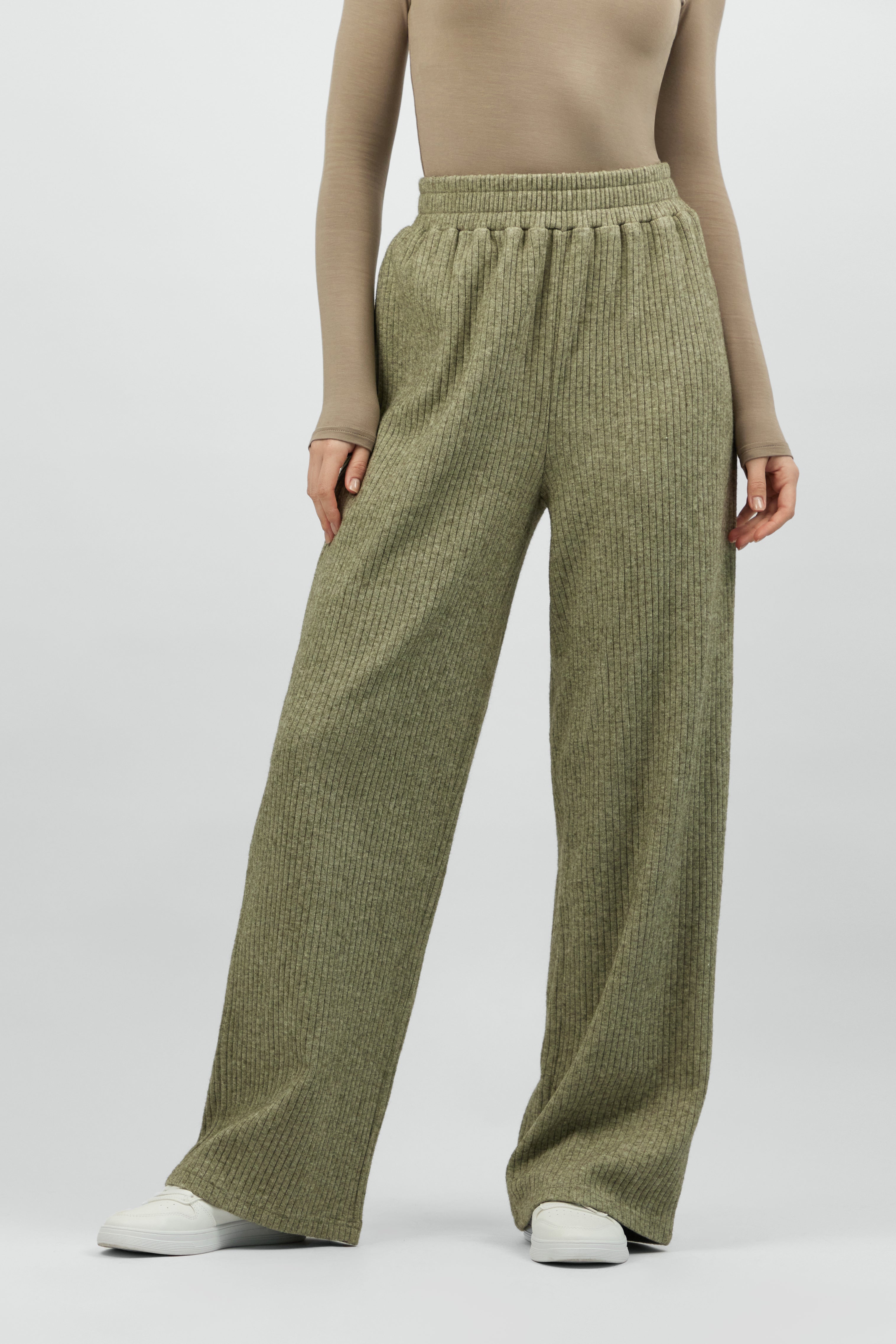 CA - Knit Relaxed Fit Pants - Olive