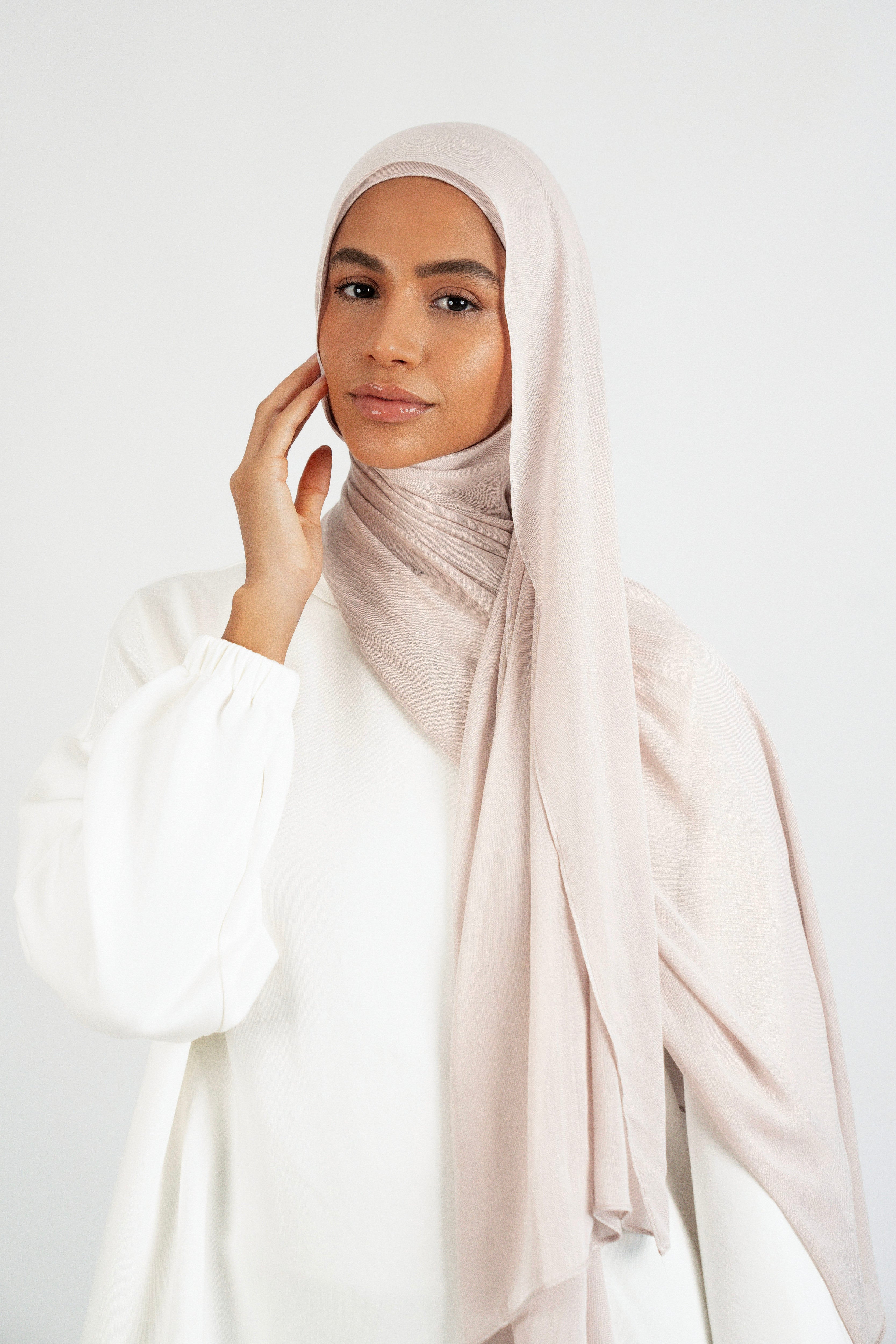 Matching Butter Modal Hijab Set - Pearl