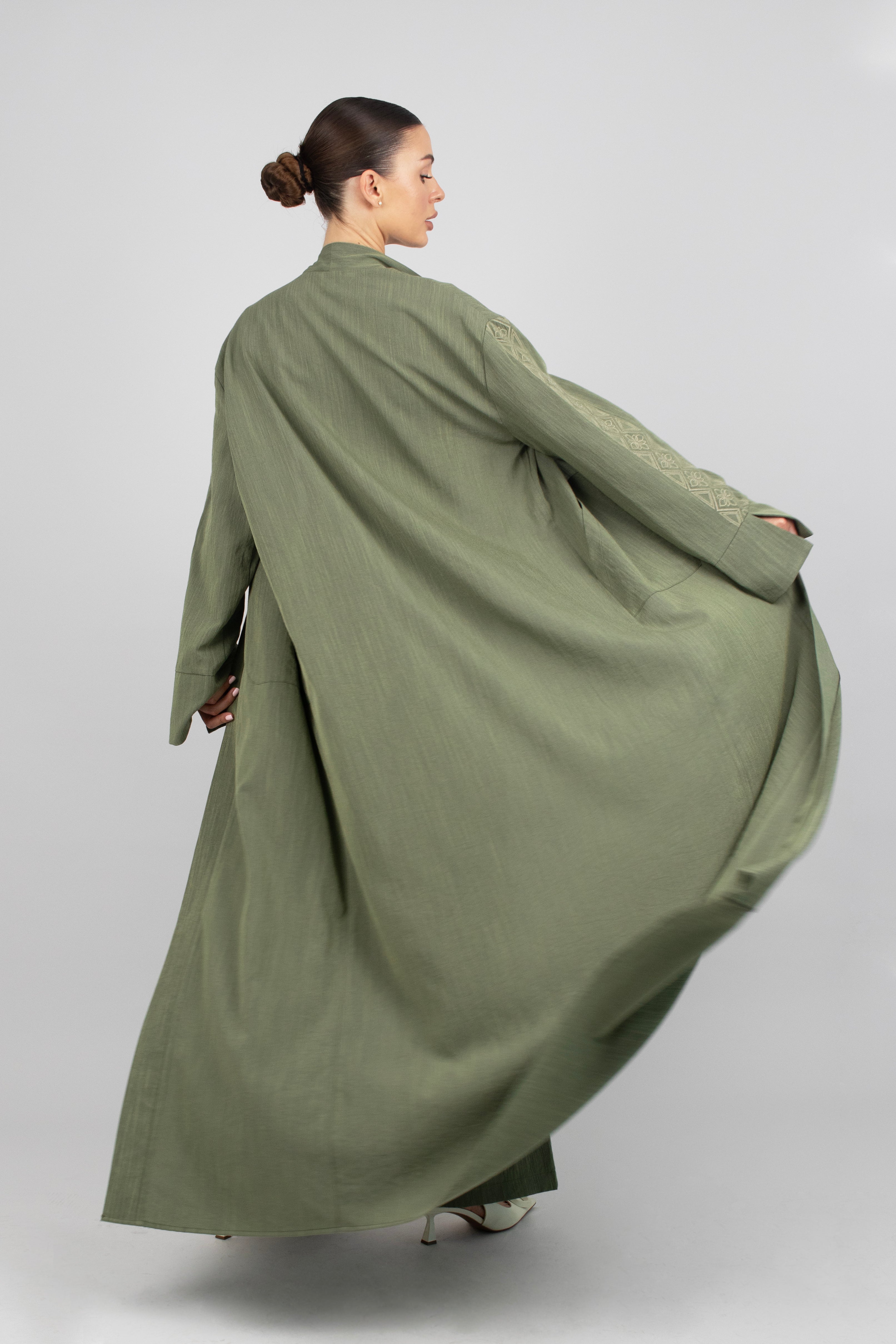 AE - Embroidered Sleeve Abaya - Desert Green