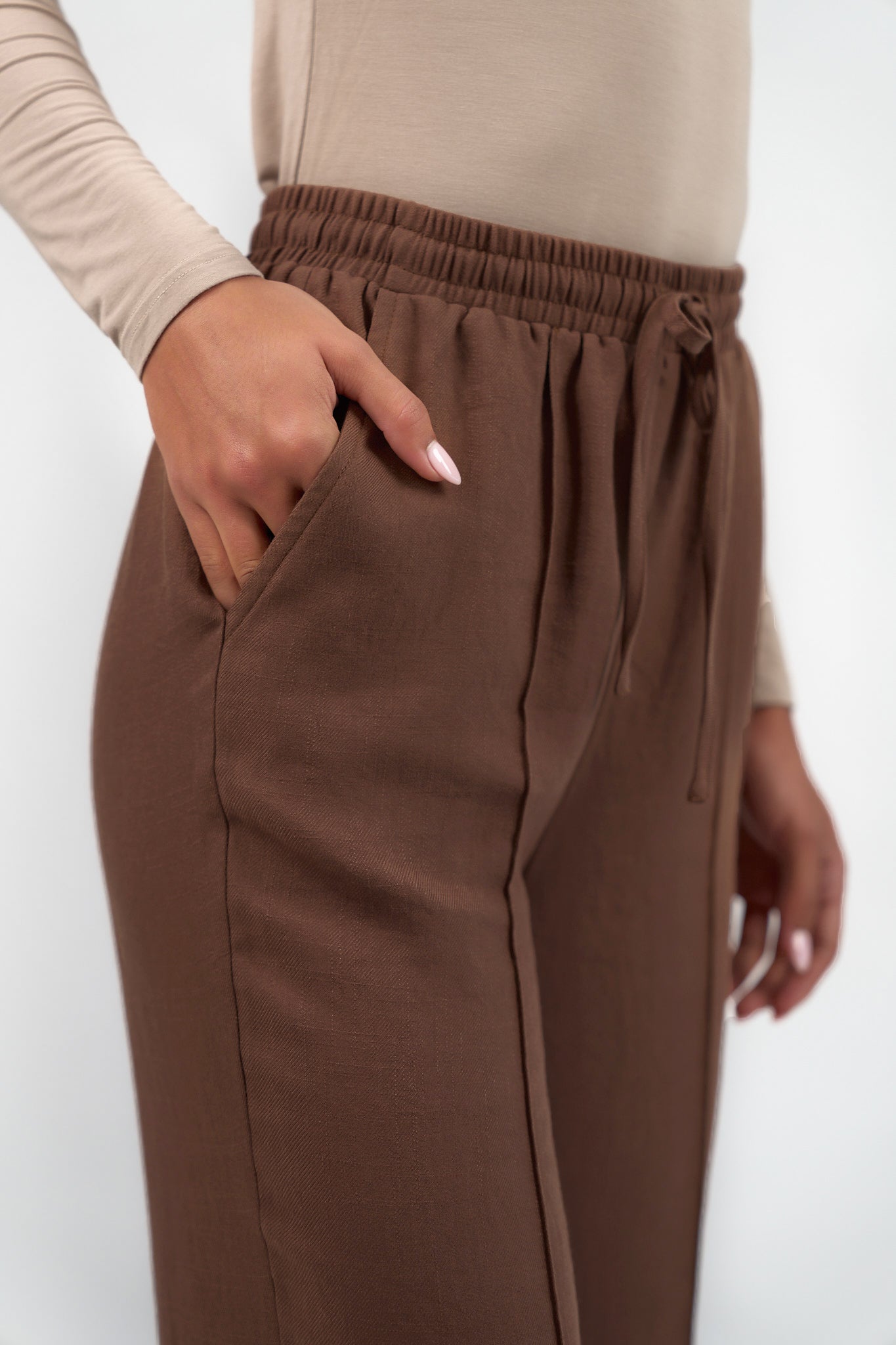 Pressed Crease Wide Leg Pants - Bear