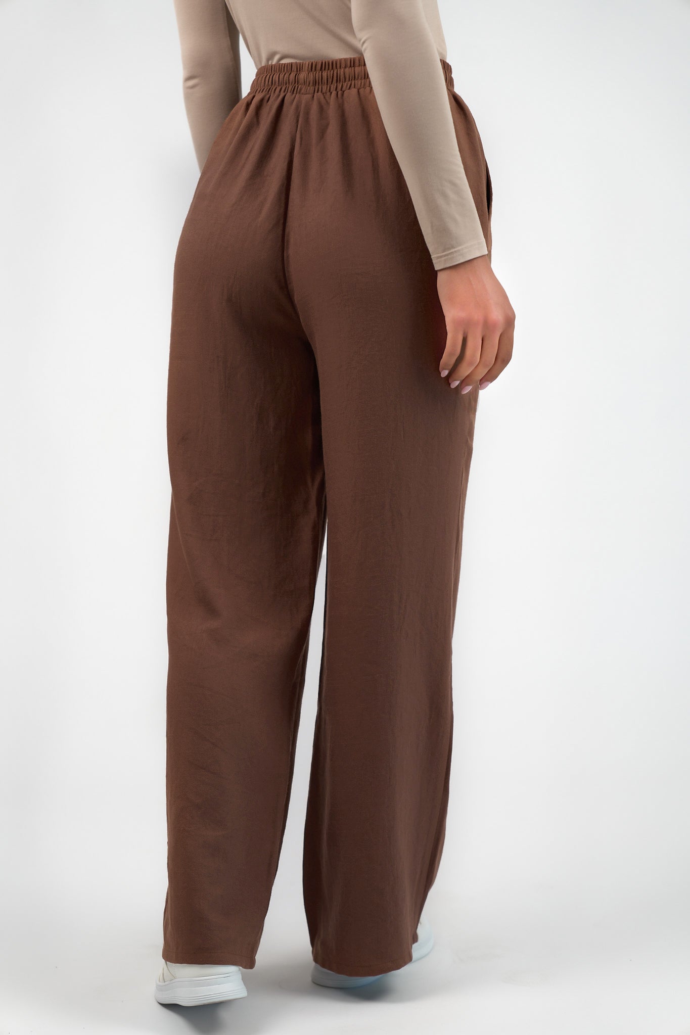 Pressed Crease Wide Leg Pants - Bear