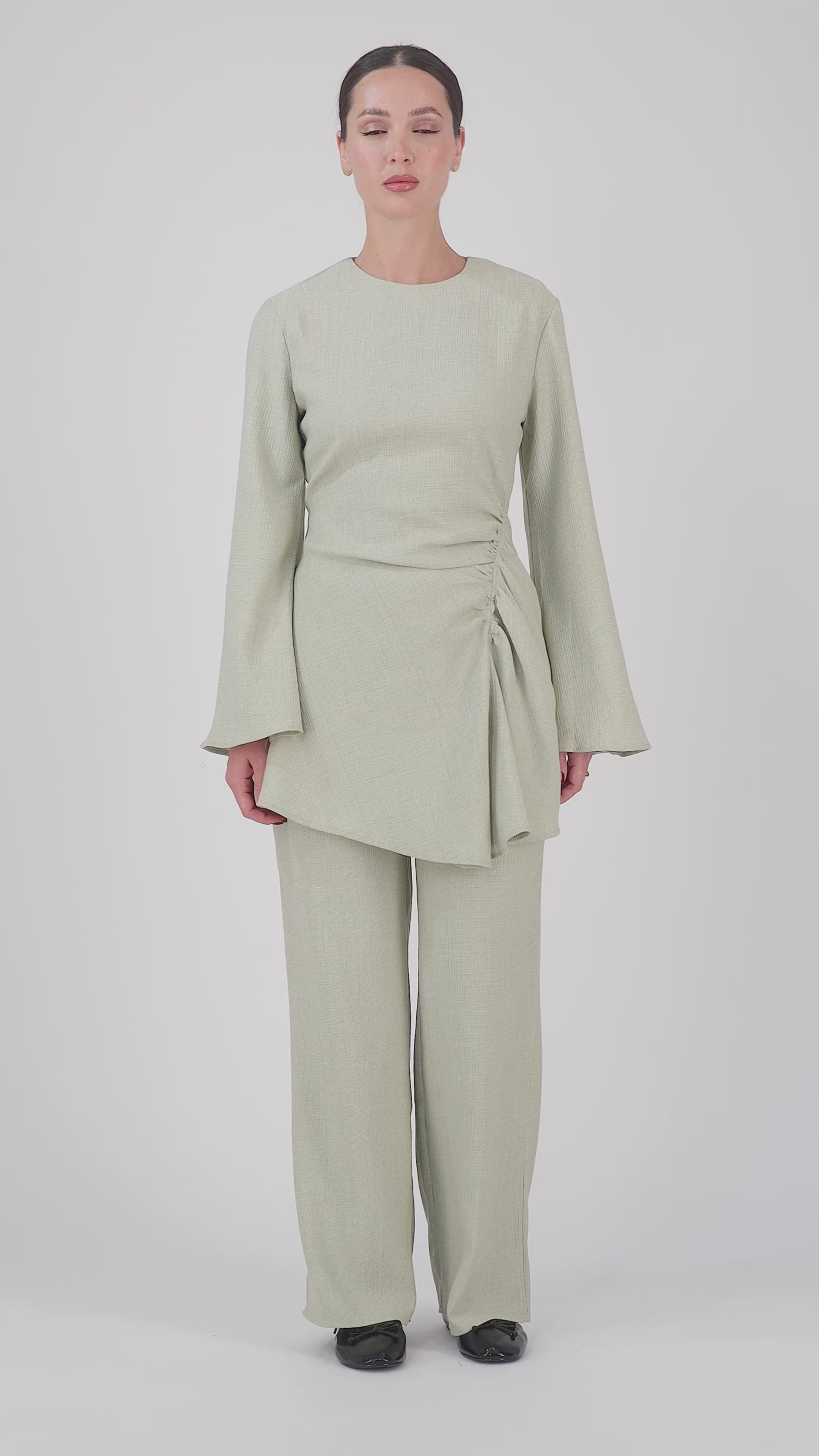 FARES Modest Long Sleeve Tunic – Soft Green | Ruched Detail