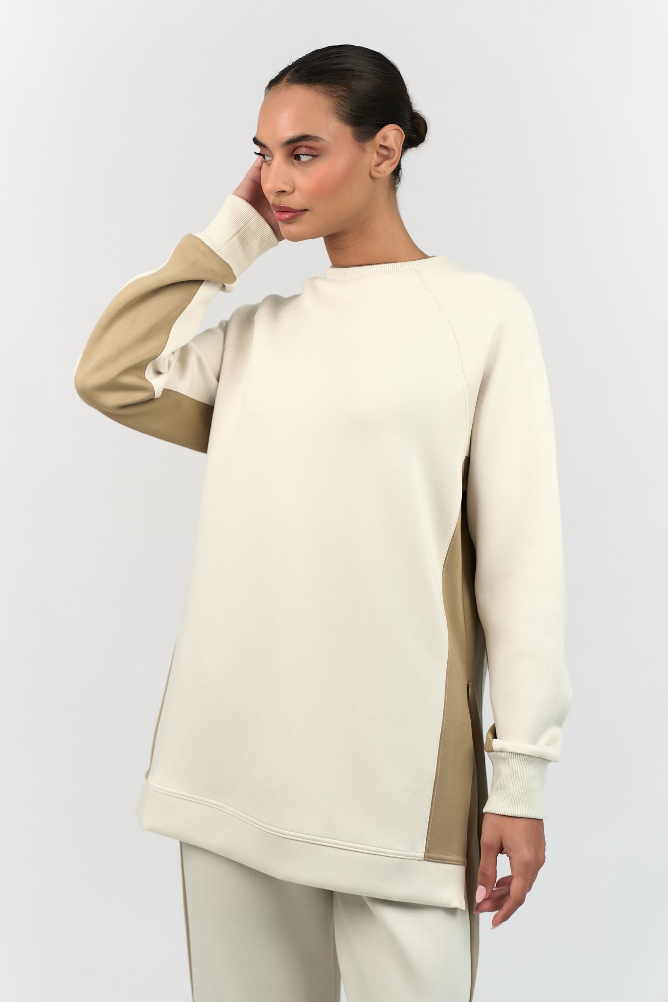 Colour Block Buttery Crewneck - Toasted Marshmallo