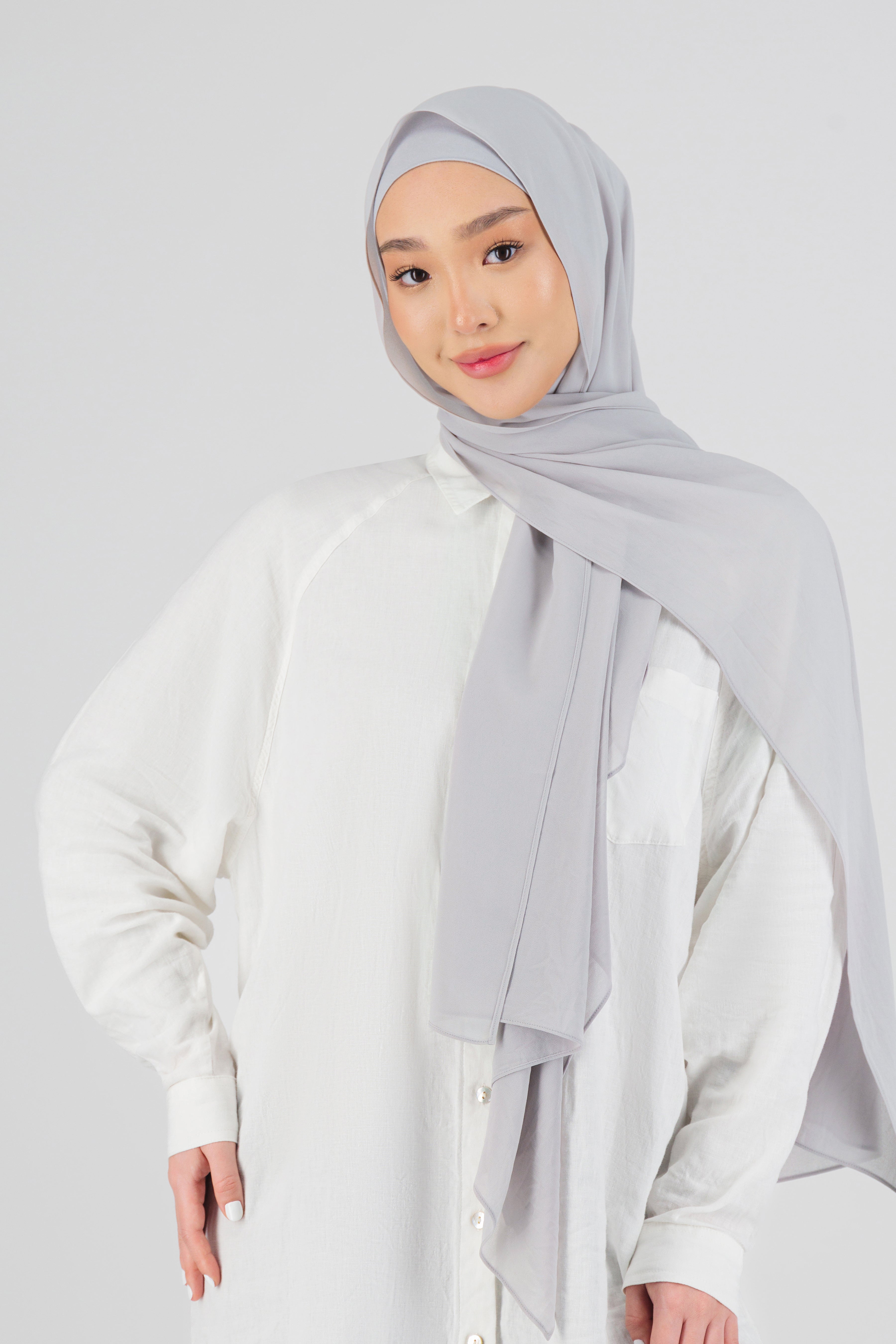 Matching Chiffon Hijab Set - FARES - Light Grey - Size 01 Matching Chiffon Hijab Set - FARES - Light Grey - Size 01